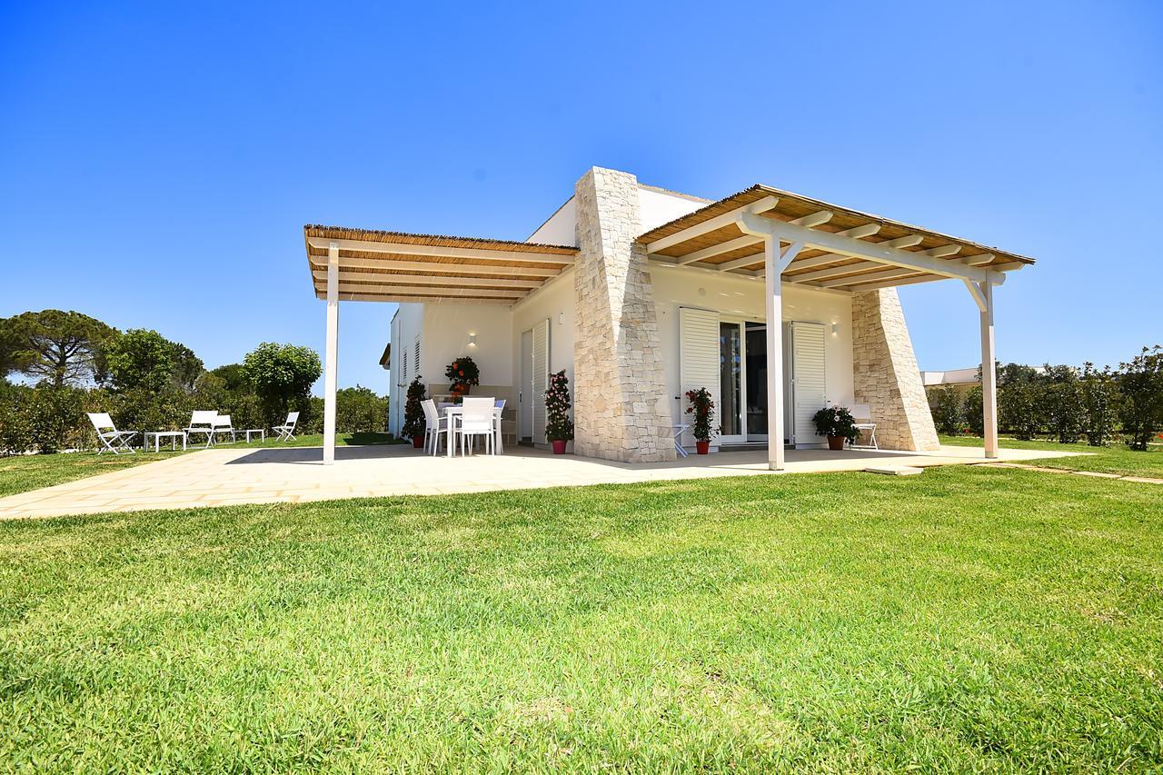 Borgo Fiorito Relais Bed & Breakfast Парабита Екстериор снимка