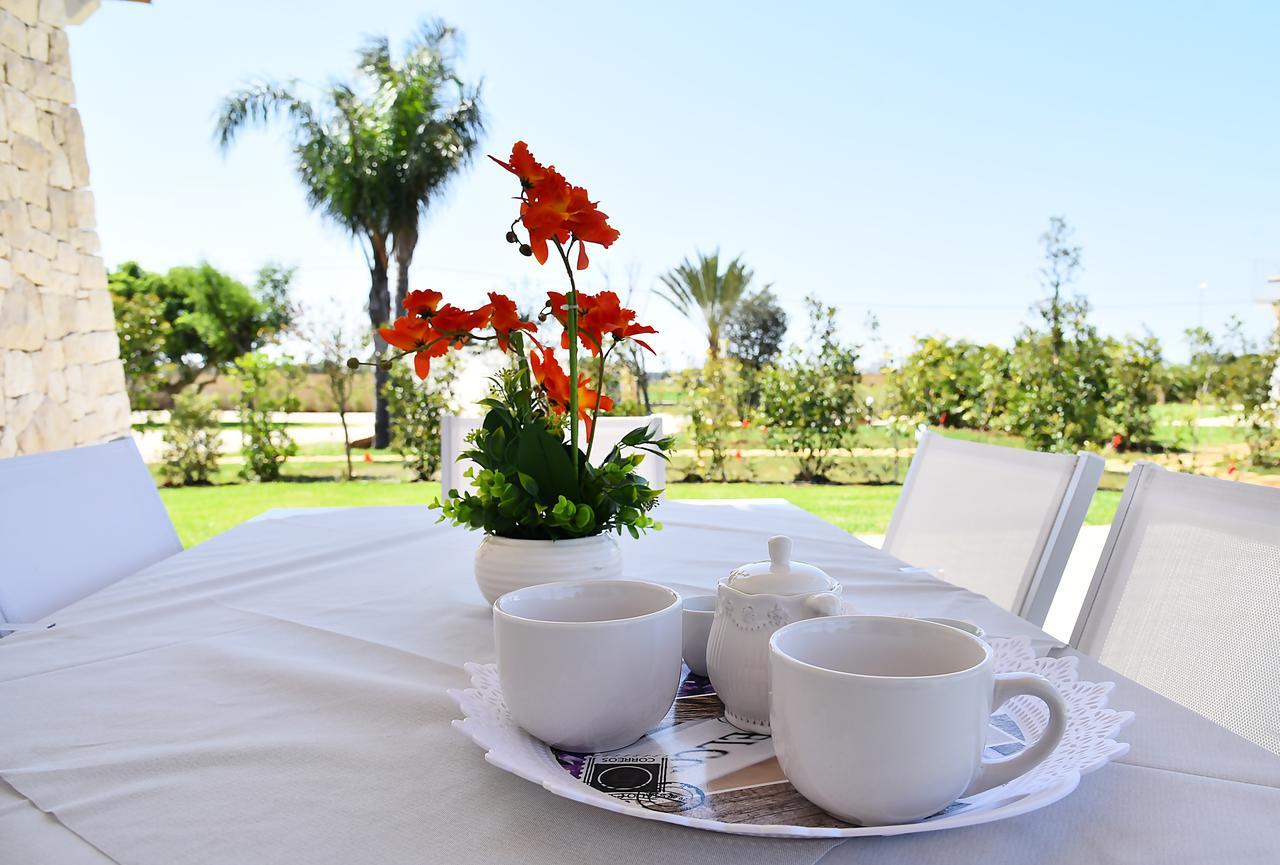 Borgo Fiorito Relais Bed & Breakfast Парабита Екстериор снимка