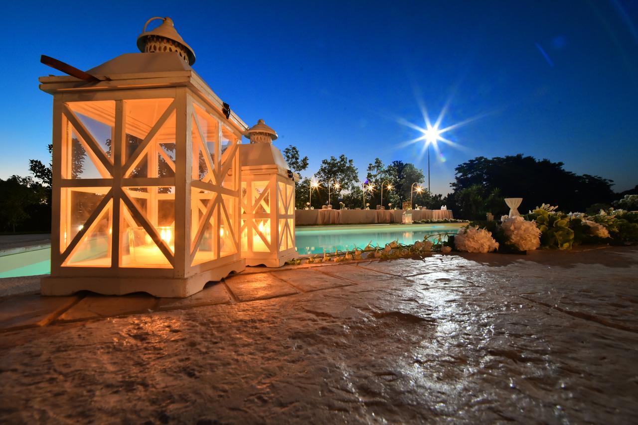 Borgo Fiorito Relais Bed & Breakfast Парабита Екстериор снимка