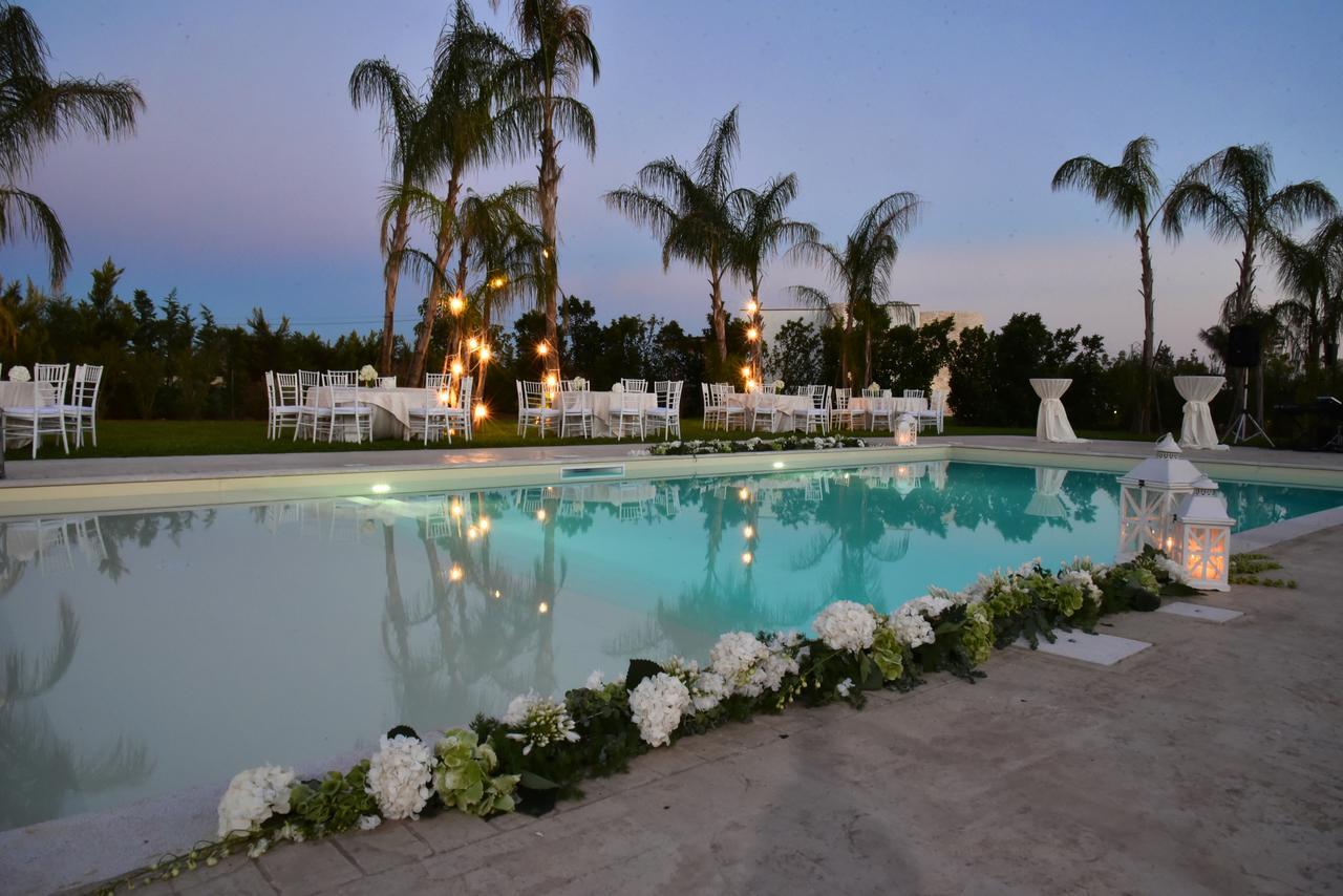 Borgo Fiorito Relais Bed & Breakfast Парабита Екстериор снимка