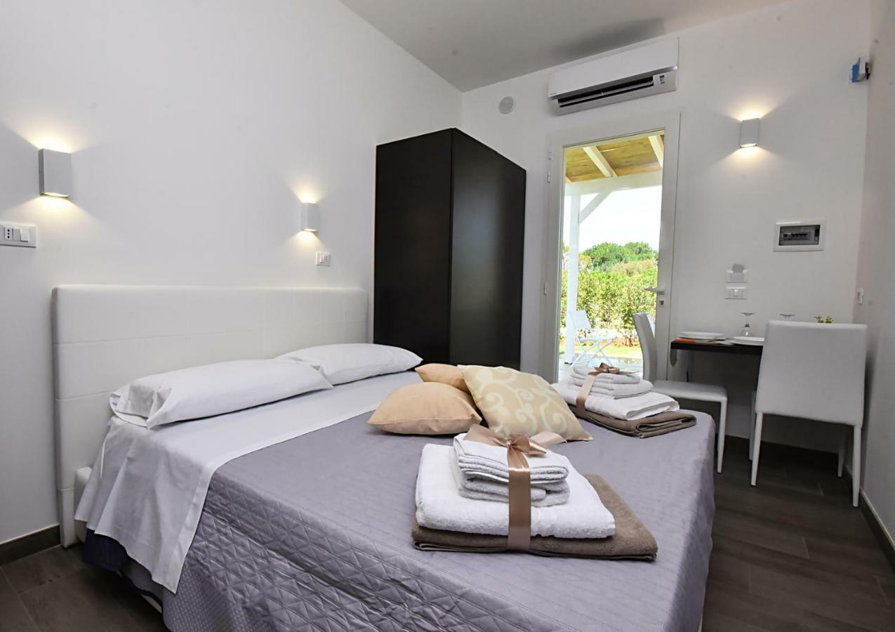 Borgo Fiorito Relais Bed & Breakfast Парабита Екстериор снимка